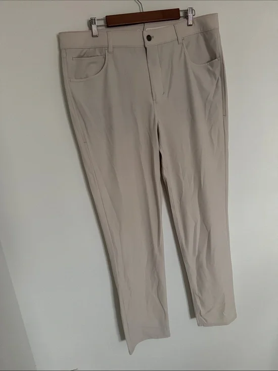 johnnie-O Prep-formance Men's Lightweight Beige Stretch Pants