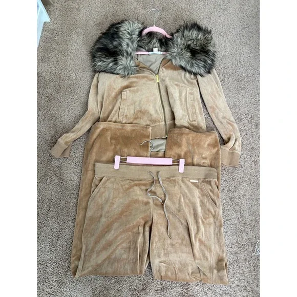 Michael Kors Velour Tracksuit Set Tan Camel Faux Fur Collar Hoodie Joggers XL