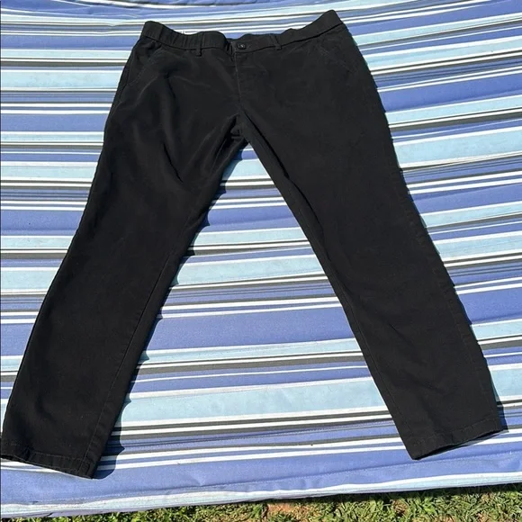 Black Chino Pants with Classic Style