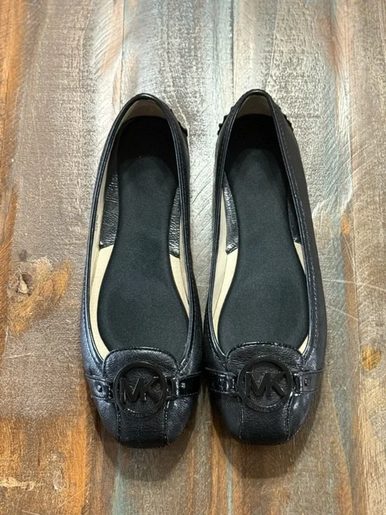 Michael Kors Size 8M Black Slip On Leather Round Toe Ballet Flats NWOT