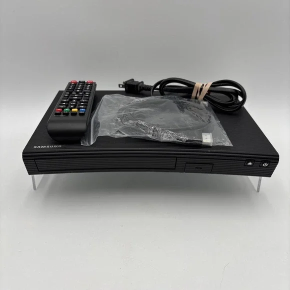 Samsung BD-JM57 Blu-ray DVD Player with Remote and HDMI Wi-Fi Streaming - TESTED