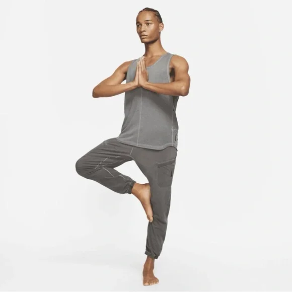 Nike Dry Fit Yoga Jogger Men's Athletic Pants Galactic Jade CZ2223-337 N