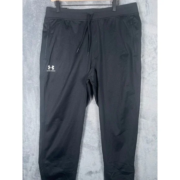 NWT Under Armour Mens XL Sportstyle Tricot Jogger Black