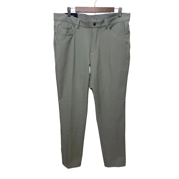 Greg Norman Mens Performance Stretch Golf Pants Sage Green 36x32 G7S25XMP737 NWT