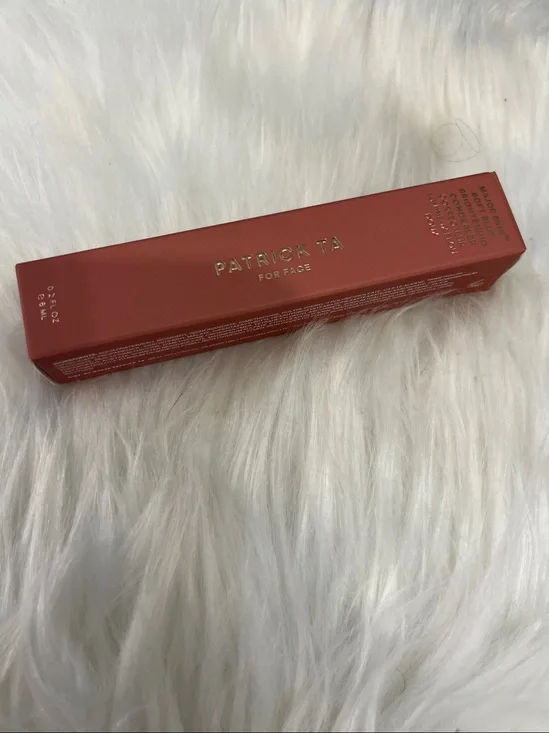 Patrick Ta Major Skin Soft Blur Brightening Concealer - Medium Golden Warm 3