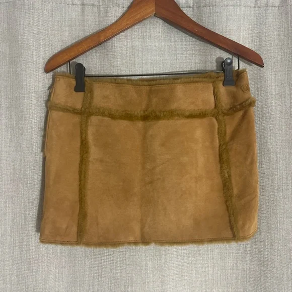Women’s Festival Y2K UGG Australia Suede Fur Lined Mini Skirt Brown Size Small‎