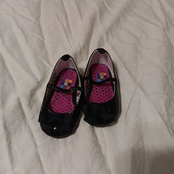 Healthtex 🍁 infant shoes 3t black