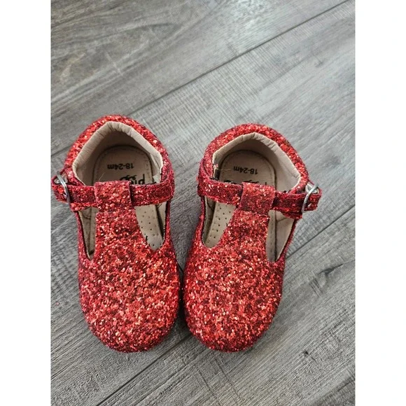 Little piggies baby girl red sparkle shoes‎ size 18-24 mos