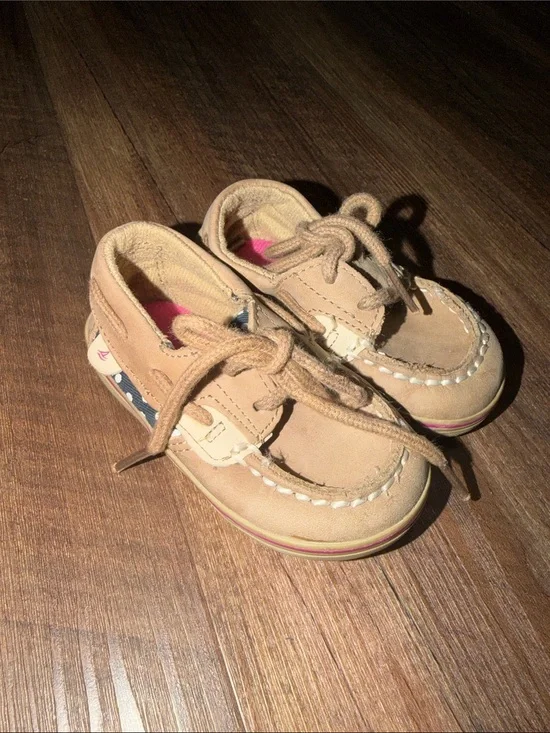 Baby Sperry Shoes polka dot size 3