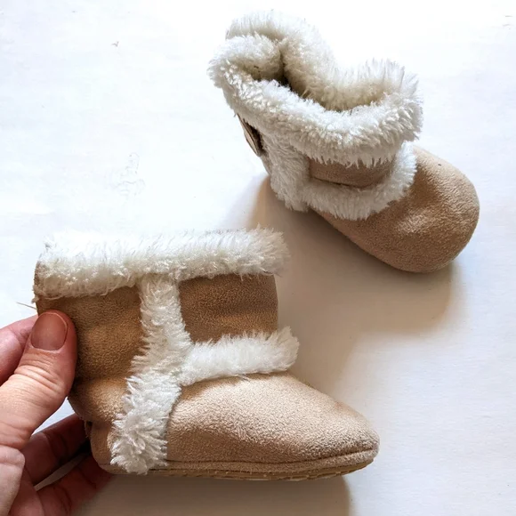 Baby girl fur lined boots size 2