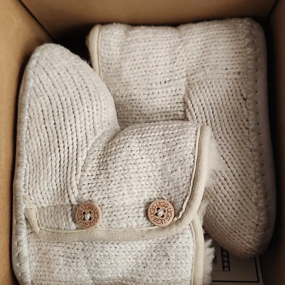 UGG‎ Infant Purl Knit Boots