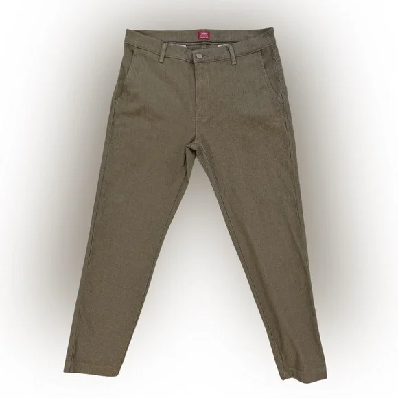 Levi's Men's Olive Chinos