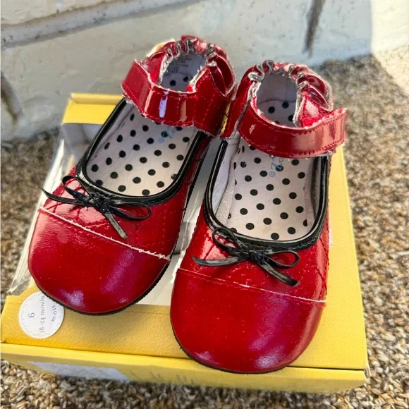 Robeez Red MaryJane Shoes Black Bow Velcro Closure 18-24m Baby Shoes