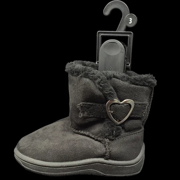 NEW - TODDLER GARANIMALS FAUX SUEDE,BLACK FURRY BOOTS WITH HEART BUCKLE …