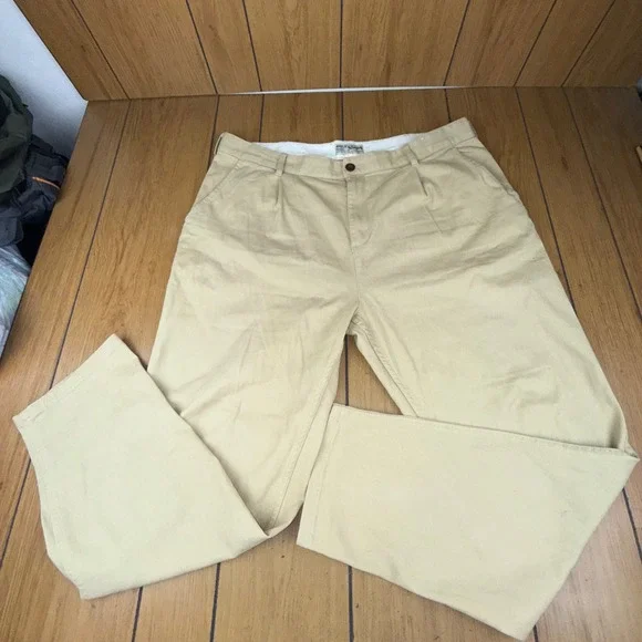 The Stronghold‎ Relaxed Tapered Khaki Pants Mens W40 L32 Pleated Cotton