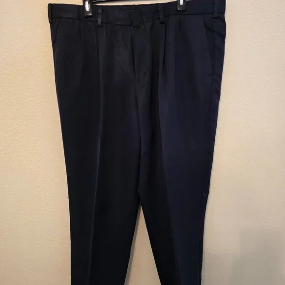 Dockers Microfiber Pleated Dress Pants, Men's Size 40