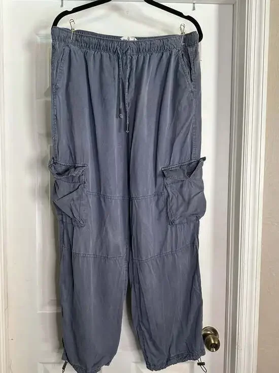 C&C California Men's 100% Lyocell Slate Blue Cargo Parachute Pants XL
