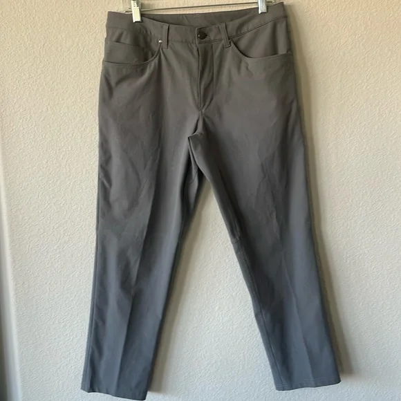 Lululemon ABC Pants‎ 32