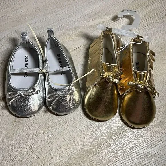 NWT Old Baby Infant Shoes. Silver‎ 6/12 mos Gold 12/18mos