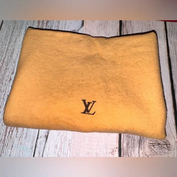 Louis Vuitton (authentic) dust-bag with Monogram 12.5” x 17” fits a large bag