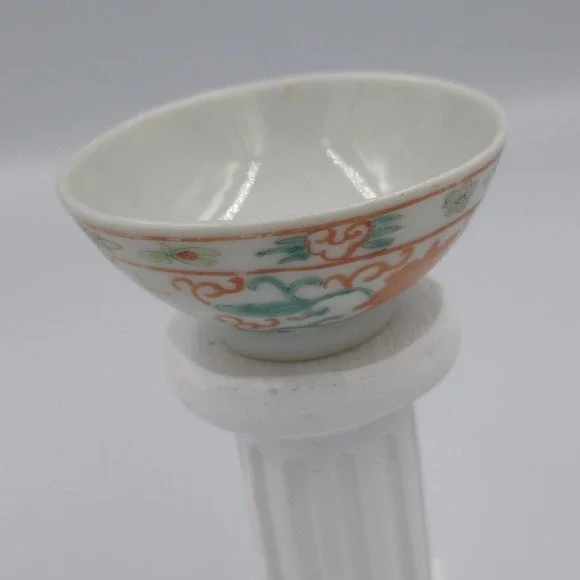Antique Chinese Porcelain Teacup Famille Rose Bat Shou Late Quing Early 20th