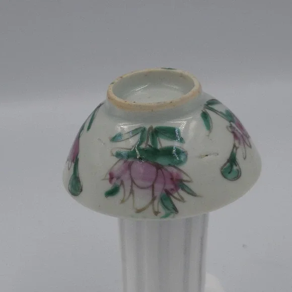 Antique Chinese Porcelain Teacup Famille Rose Late Quing Early 20th