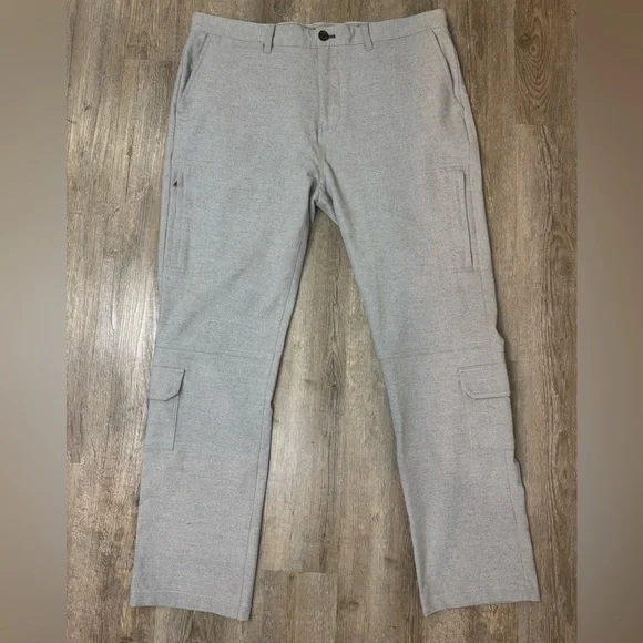 Nifty Genius Men’s Gray Straight Leg Cargo Pants, Size 38