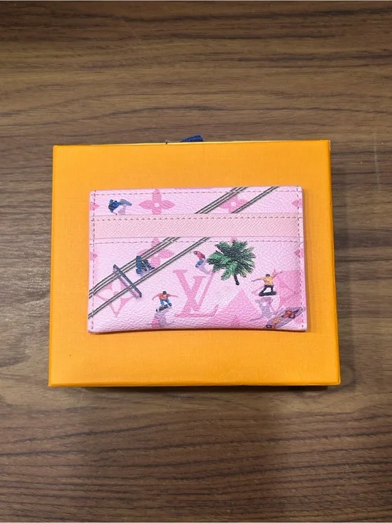 Louis Vuitton Skateboard Pink Card Holder