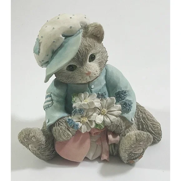 Calico Kittens My Love Blossoms For‎ You 102547 Boy With Flowers