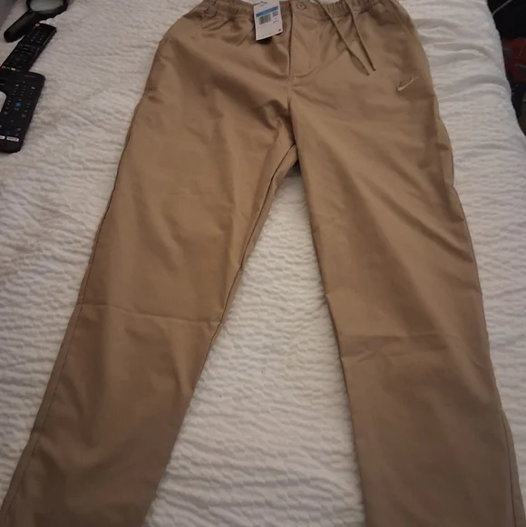 Nike Men's Khaki Chinos