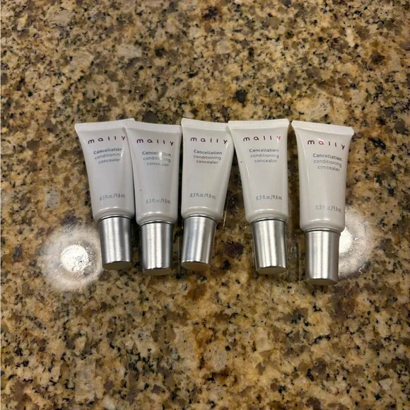Mally Cancellation Conditioning Concealer‎ in Rich SPF 25 NEW Lot 5 .3oz tubes