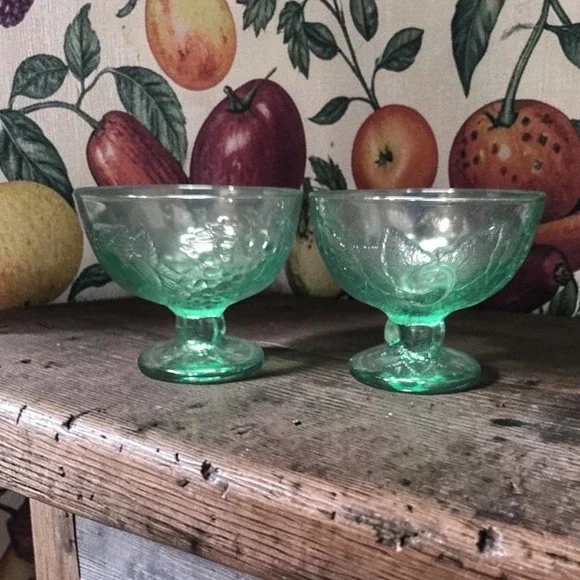 Pasabahce Green Dessert Bowls, Set of‎ 2, Vintage Fruit Design, Footed Glassware
