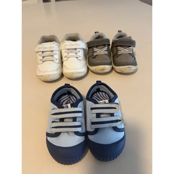 Munchkin Stride Rite Wonder Nation Toddler Shoes Bundle Size 4/5 White Grey Blue