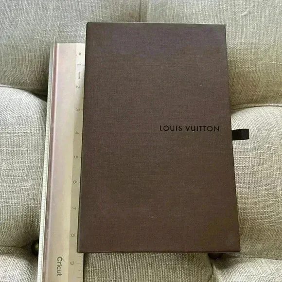 Louis Vuitton drawer style gift box