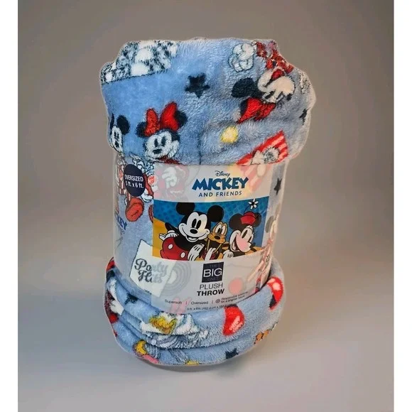 The Big One Oversized Plush‎ Throw Blanket Pajama Party Mickey & Friends 5' x 6'