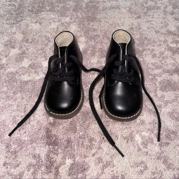 Footmates Boy’s 4.5 Black Todd Leather Shoes Boots
