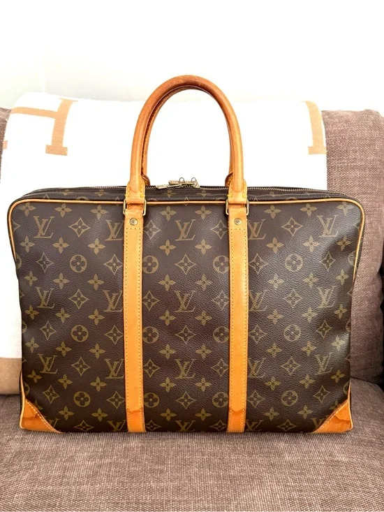 Authentic Louis Vuitton Porte Documents Voyage unisex bag M53361 brown LV
