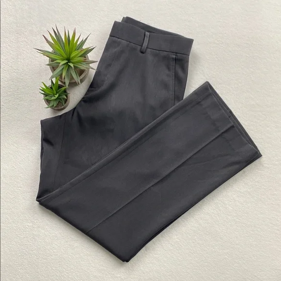 JF J. Ferrar Flat Front Classic Fit Dress Pant/Trouser (30x30, Gray)