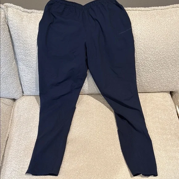 NWOT OV men’s Xs pants Navy