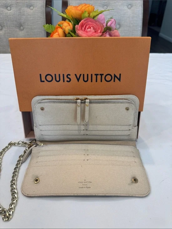 Authentic Louis Vuitton Insolite Azure Wallet with box