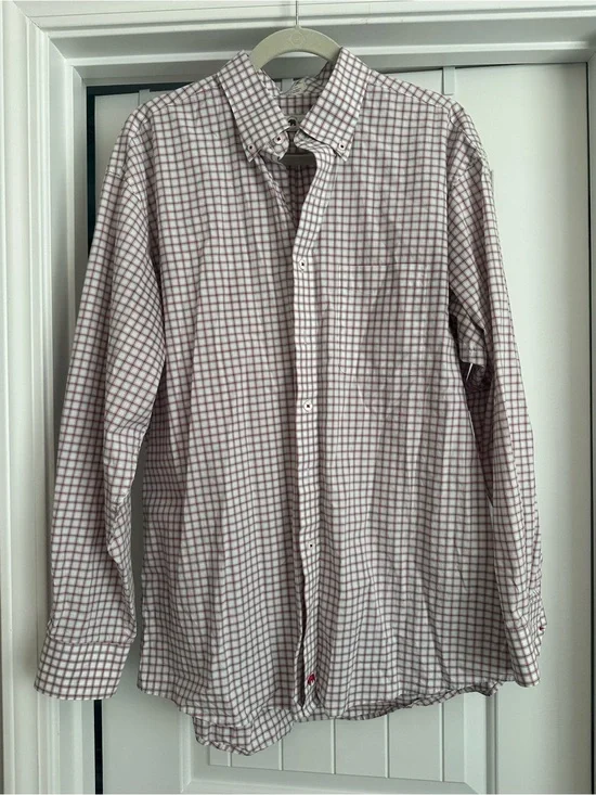 Men’s Large‎ Onward Reserve Classic Fit White, Red, and Gray Button Down Shirt