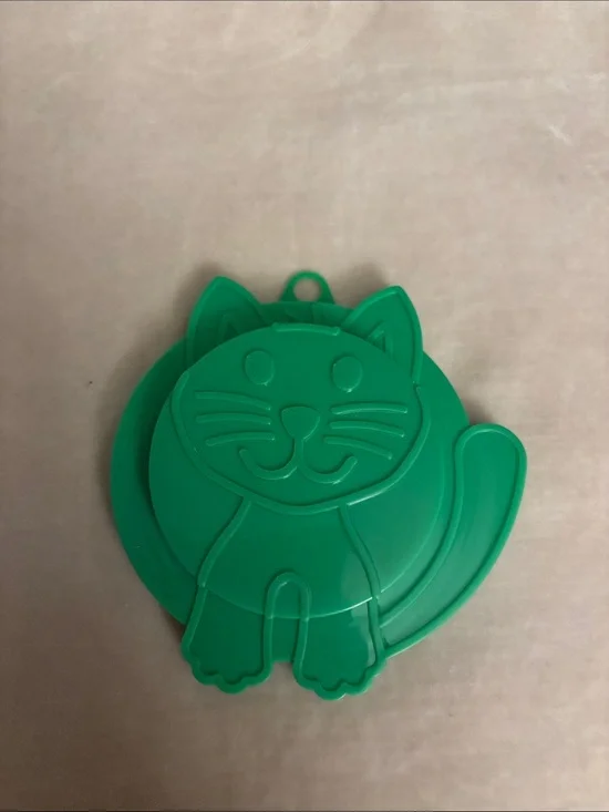 Kitty Kap Cat can food cover