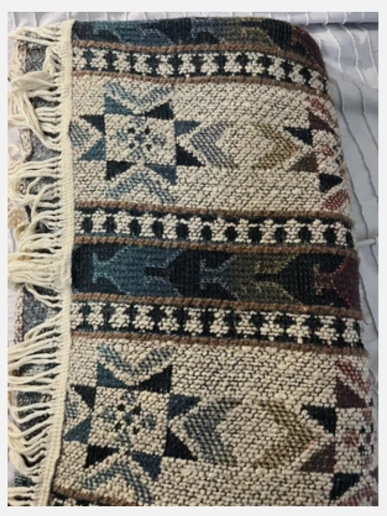 Large Vtg Oval Woven Knit Blanket Rug Fringe Multicolor Southwestern 112