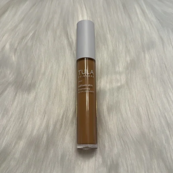TULA Radiant Skin Brightening Serum Concealer - 150