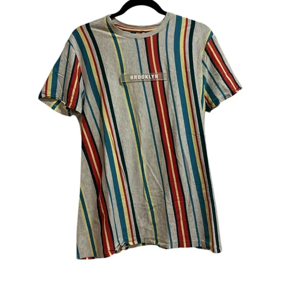 Vox populi T-shirt sz M
