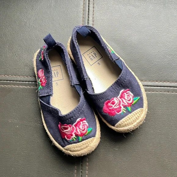 Baby GAP | Navy Blue With Embroidery Roses Pink Green Espadrilles Size 5