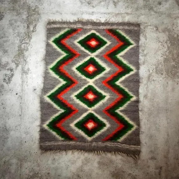 Vintage hand made with‎ sheep