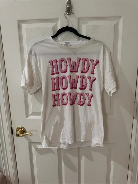 White T-Shirt with Pink 