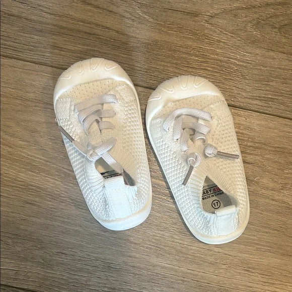 NWOT Baby‎ Kids White Slip On Shoes