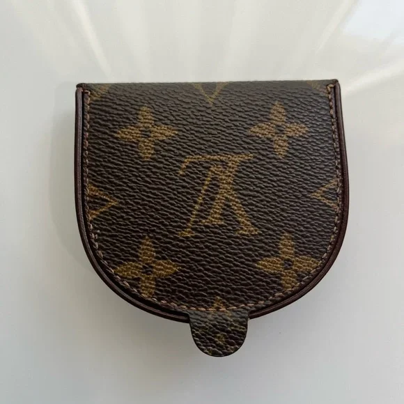 LOUIS VUITTON PORTE MONNAIE CUVETTE COIN PURSE